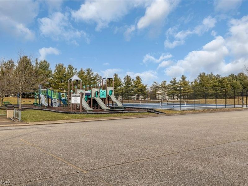 12471 Saddle Horn Circle, Strongsville, OH 44149 Photo 46