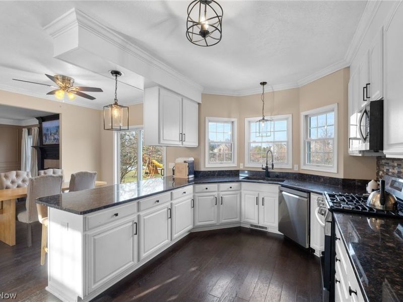 12471 Saddle Horn Circle, Strongsville, OH 44149 Photo 7