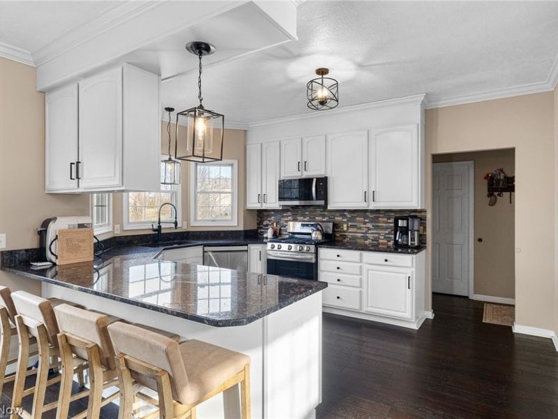 12471 Saddle Horn Circle, Strongsville, OH 44149 Photo 9