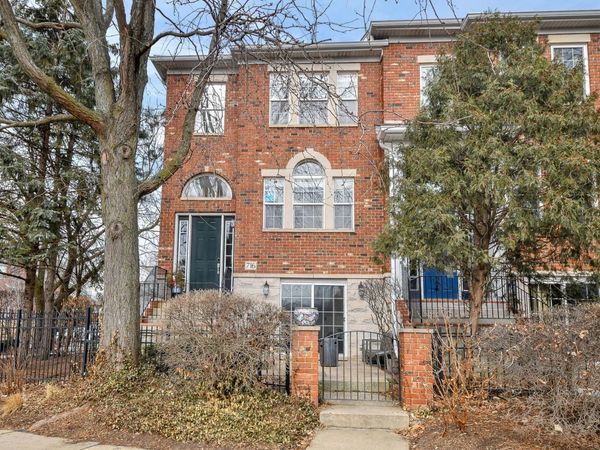 716 Prescott Court, Naperville, IL 60563