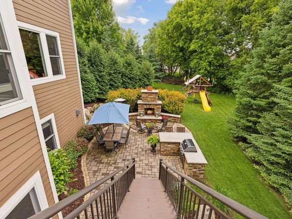 11668 Azure Court , Inver Grove Heights, MN 55077