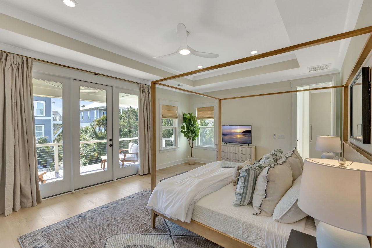 312 Palm Boulevard Photo 36