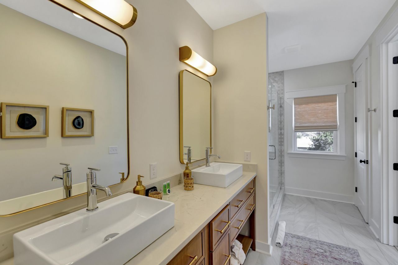 312 Palm Boulevard Photo 38