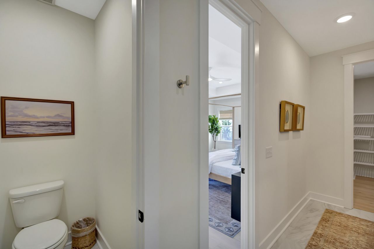 312 Palm Boulevard Photo 40