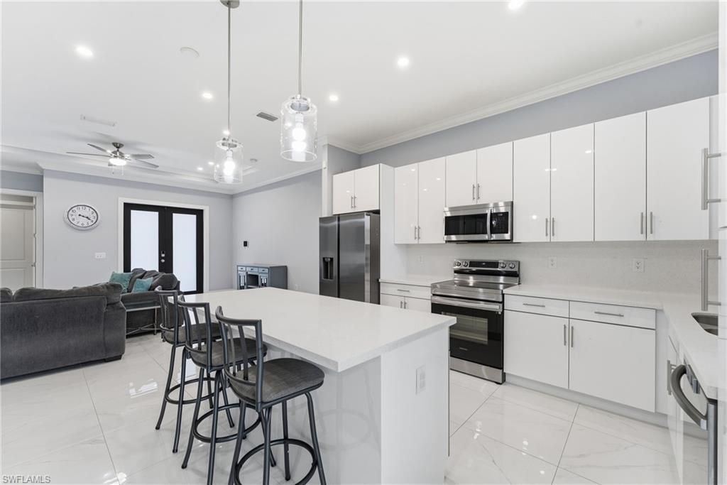 816 Bell Blvd S, Lehigh Acres, FL 33974 Photo