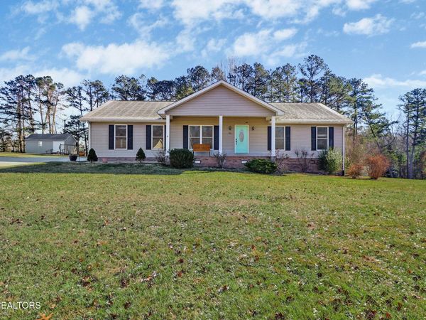 93 Tower Way, Allardt, TN 38504