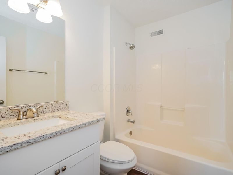 1372 Stanwix Court, Columbus, OH 43223 Photo 10