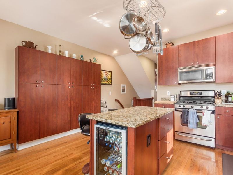 971 N 6th Street, Columbus, OH 43201 Photo 13