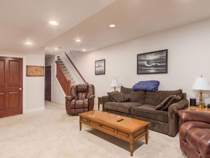 971 N 6th Street, Columbus, OH 43201 Photo 27