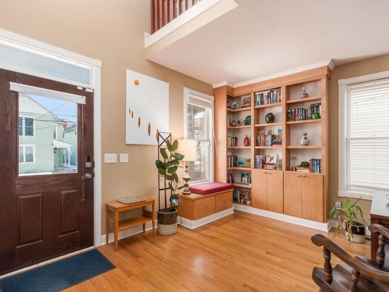 971 N 6th Street, Columbus, OH 43201 Photo 5