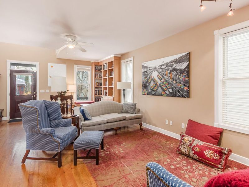 971 N 6th Street, Columbus, OH 43201 Photo 9