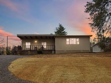 1704 Harbor Springs Road, Jamestown, KY 42629