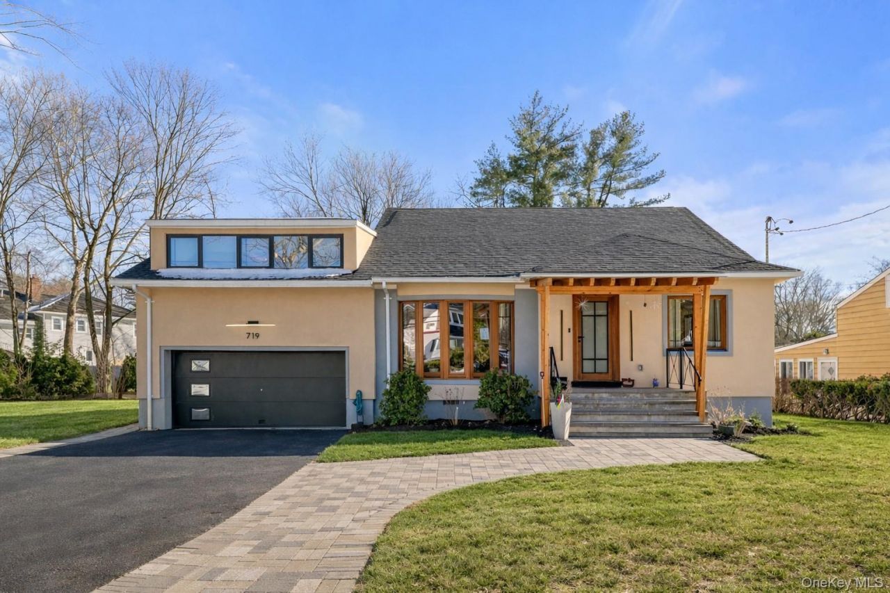 719 Wilmot Road, Scarsdale, NY 10583 Main Photo