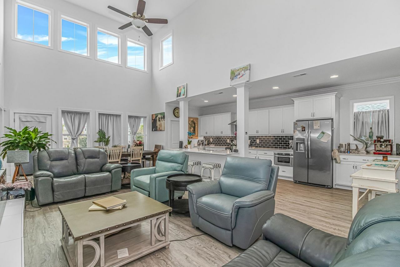 936 Shipmaster Ave. Photo 12