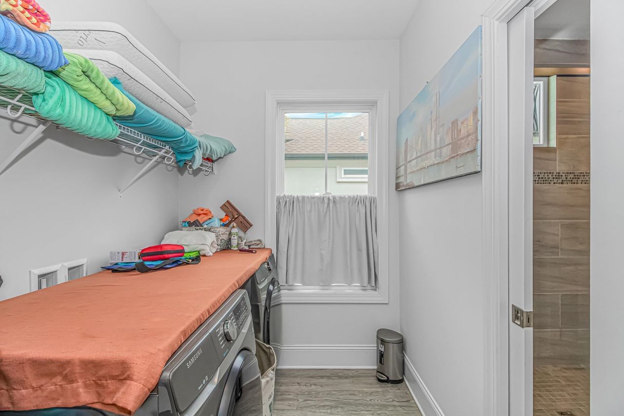 936 Shipmaster Ave. Photo 16