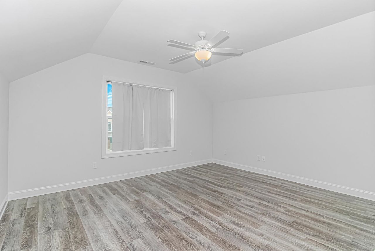 936 Shipmaster Ave. Photo 26