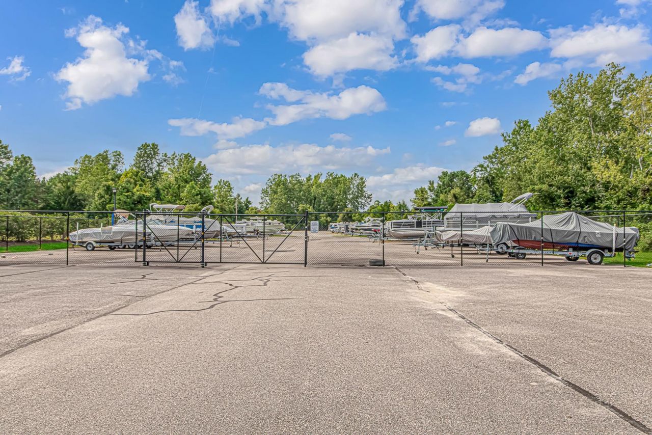 936 Shipmaster Ave. Photo 36