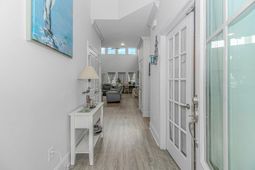 936 Shipmaster Ave. photo 4