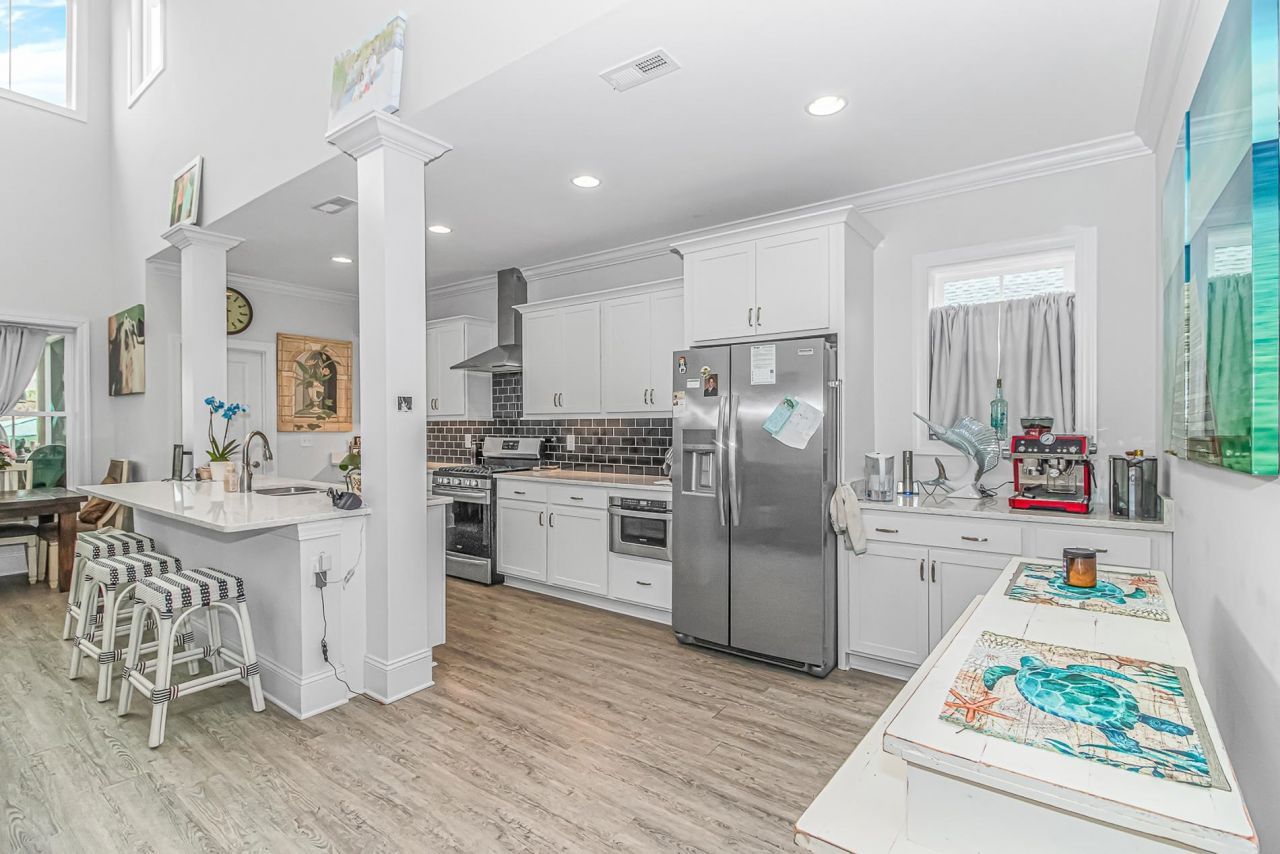 936 Shipmaster Ave. Photo 7