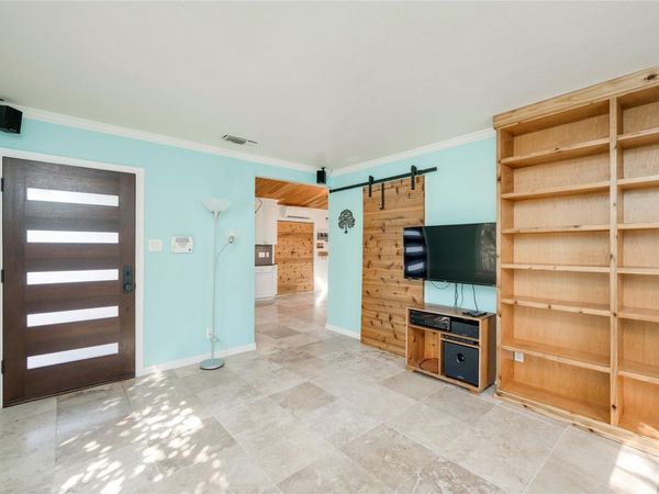 2404 Barton SKWY, Austin, TX 78704