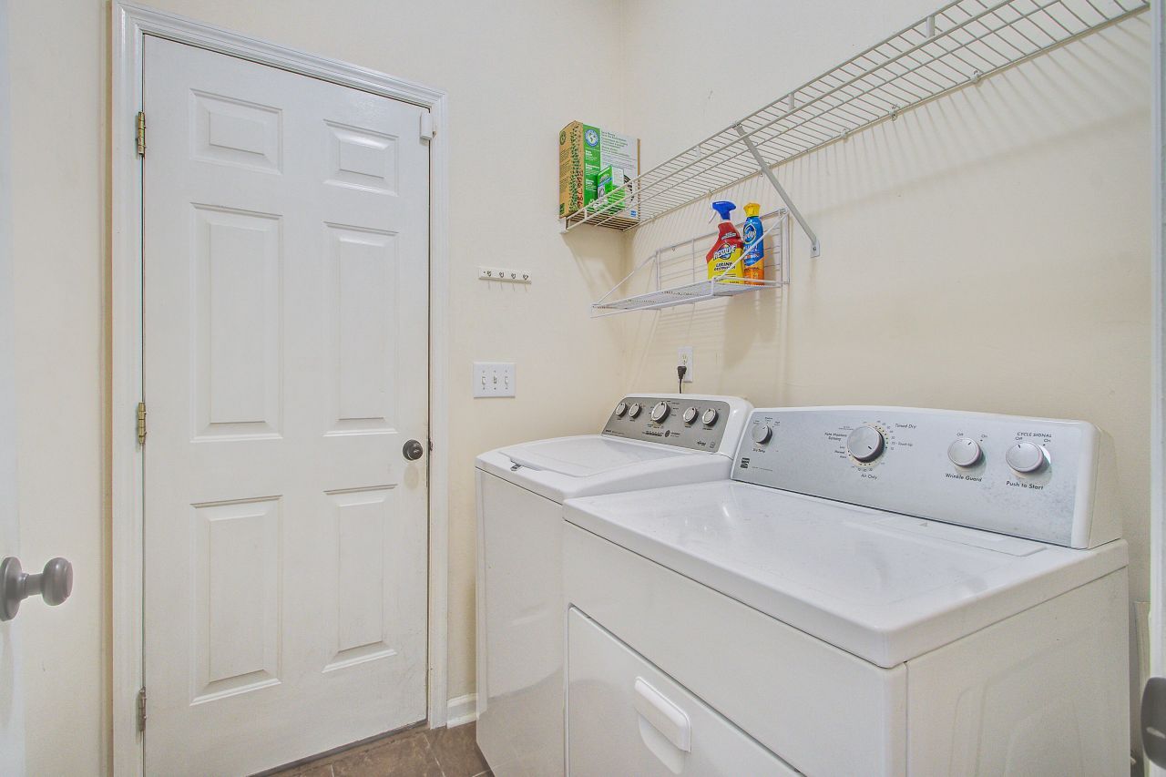 5412 Crosland Court Photo 14