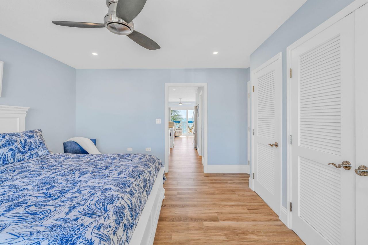 755 W Ocean Drive, Unit 7, Key Colony, FL 33051 Photo