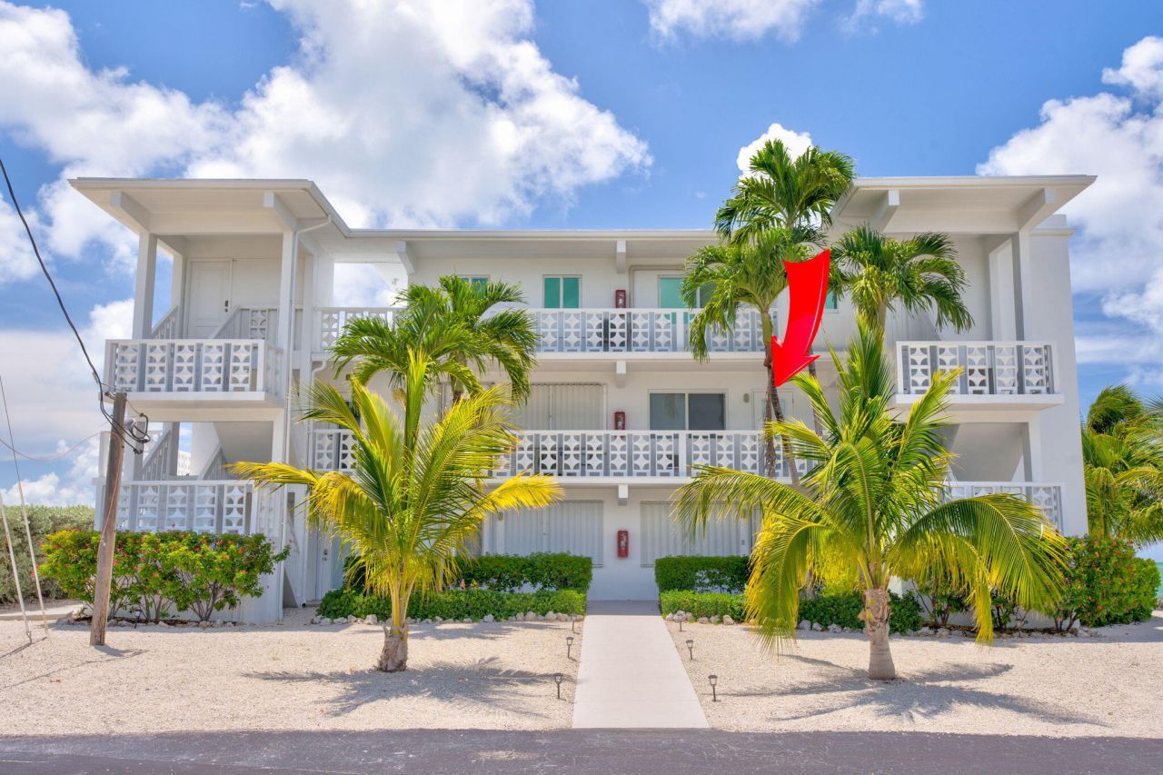 755 W Ocean Drive, Unit 7, Key Colony, FL 33051 Photo