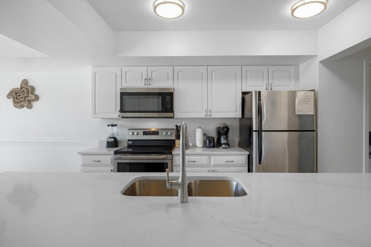 8204 Marina Villas Drive, Duck, FL 33050 Photo