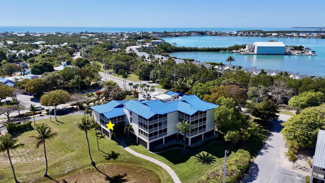 8204 Marina Villas Drive, Duck, FL 33050 Photo