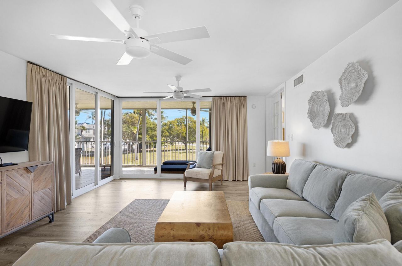 8204 Marina Villas Drive, Duck, FL 33050 Photo