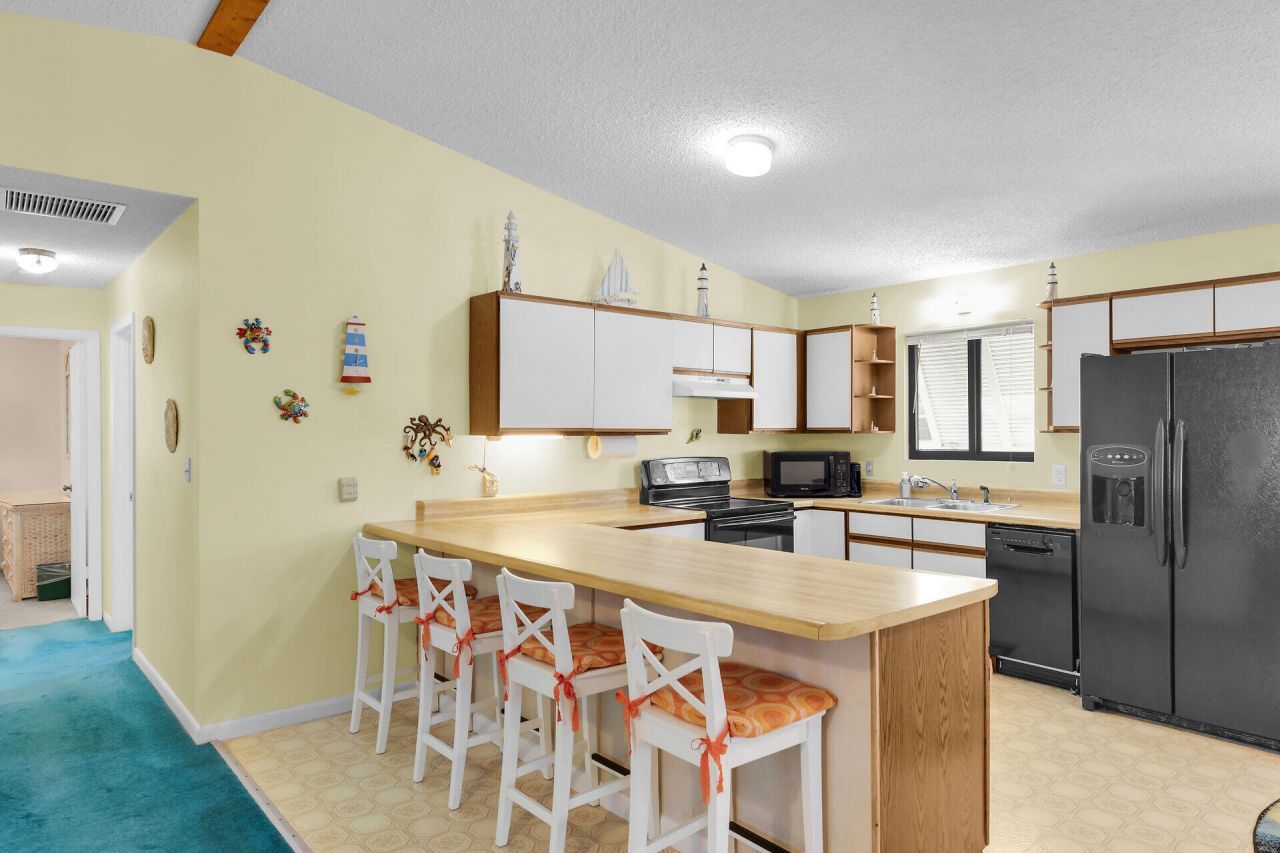 27369 Saint Vincent Lane, Ramrod, FL 33042 Photo