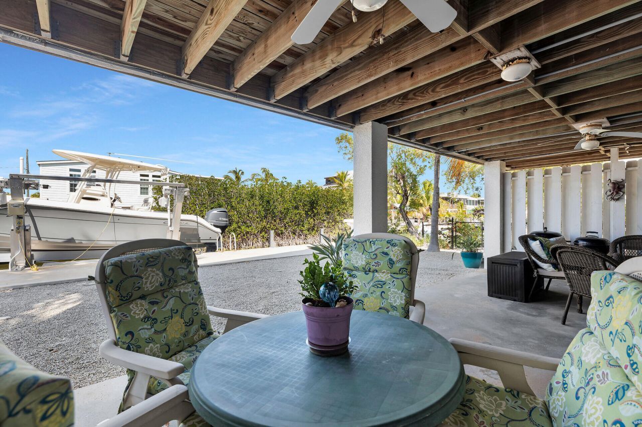 27369 Saint Vincent Lane, Ramrod, FL 33042 Photo