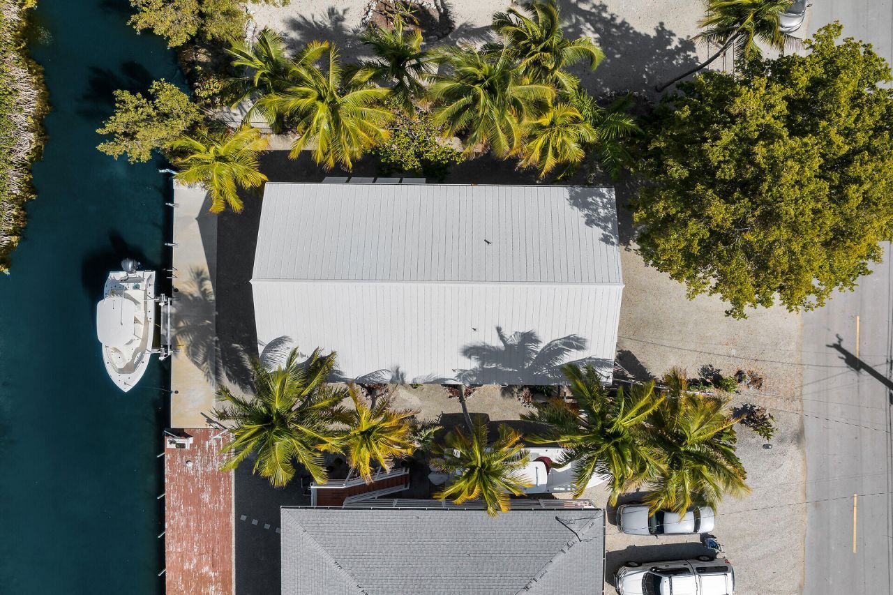 27369 Saint Vincent Lane, Ramrod, FL 33042 Photo