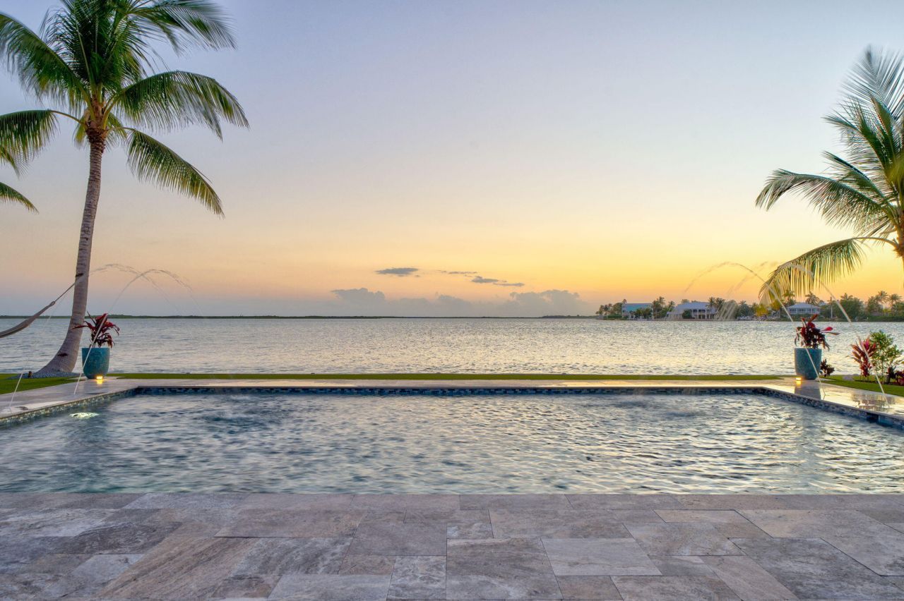 17015 W Wahoo Lane, Sugarloaf, FL 33042 Photo