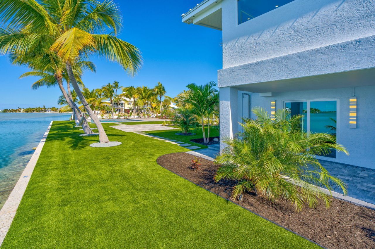 17015 W Wahoo Lane, Sugarloaf, FL 33042 Photo