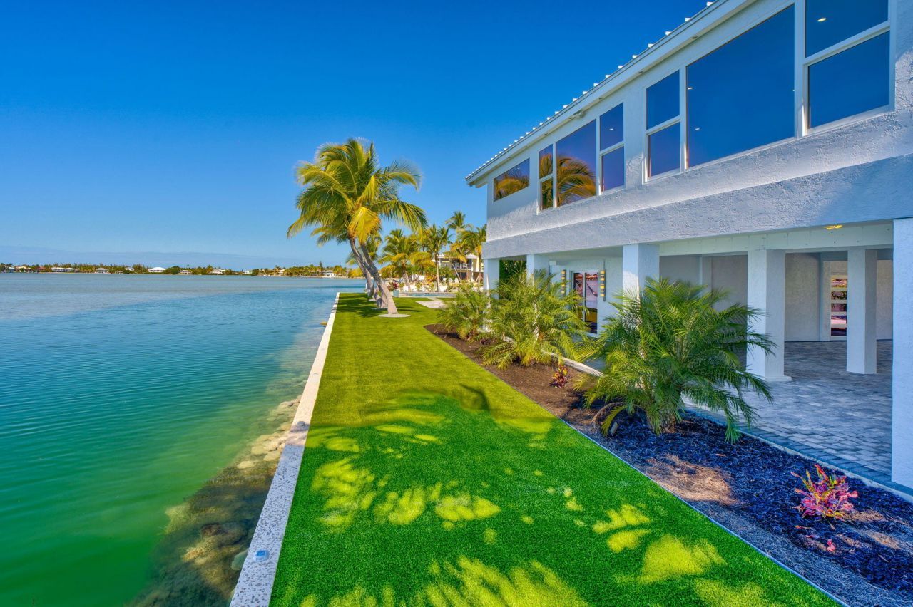 17015 W Wahoo Lane, Sugarloaf, FL 33042 Photo