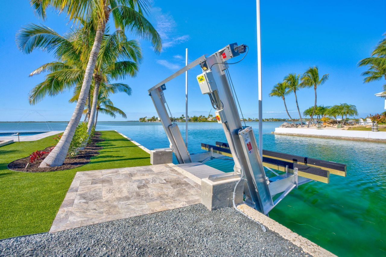 17015 W Wahoo Lane, Sugarloaf, FL 33042 Photo