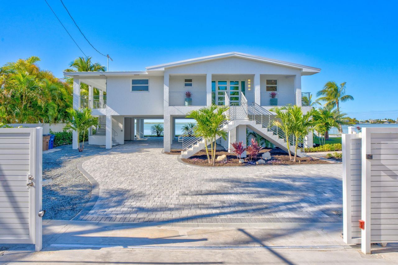 17015 W Wahoo Lane, Sugarloaf, FL 33042 Photo