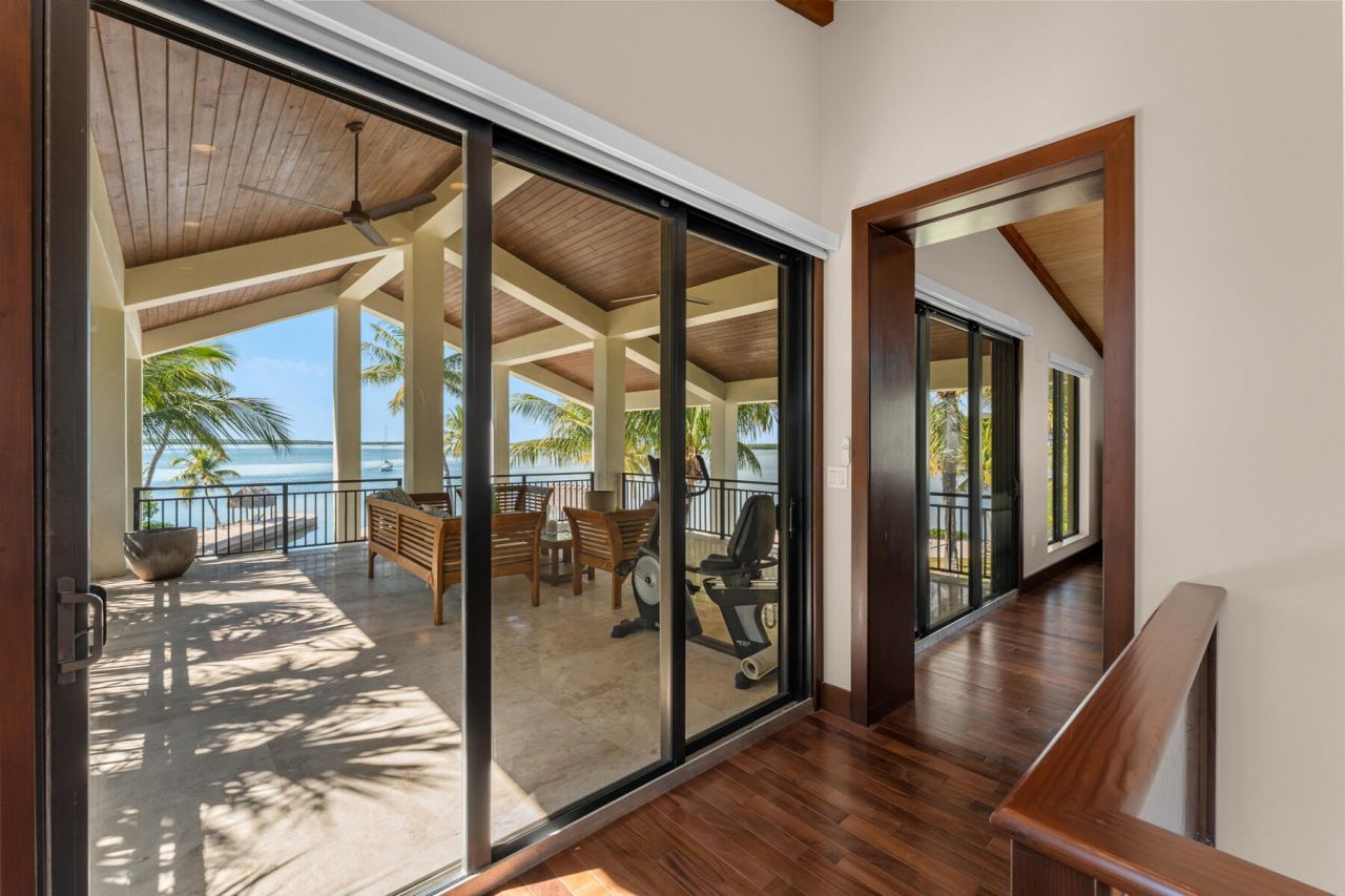 101954 Overseas Highway, Key Largo, FL 33037 Photo