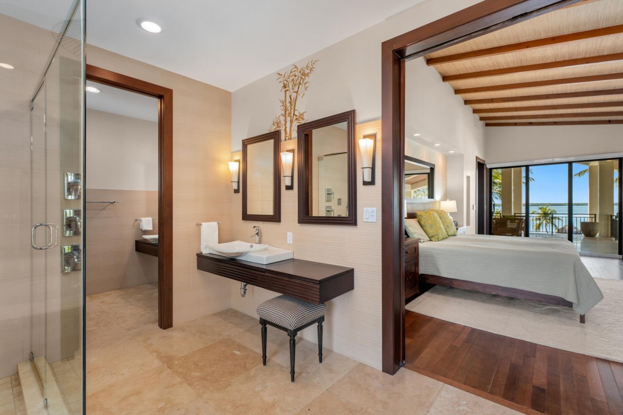 101954 Overseas Highway, Key Largo, FL 33037 Photo