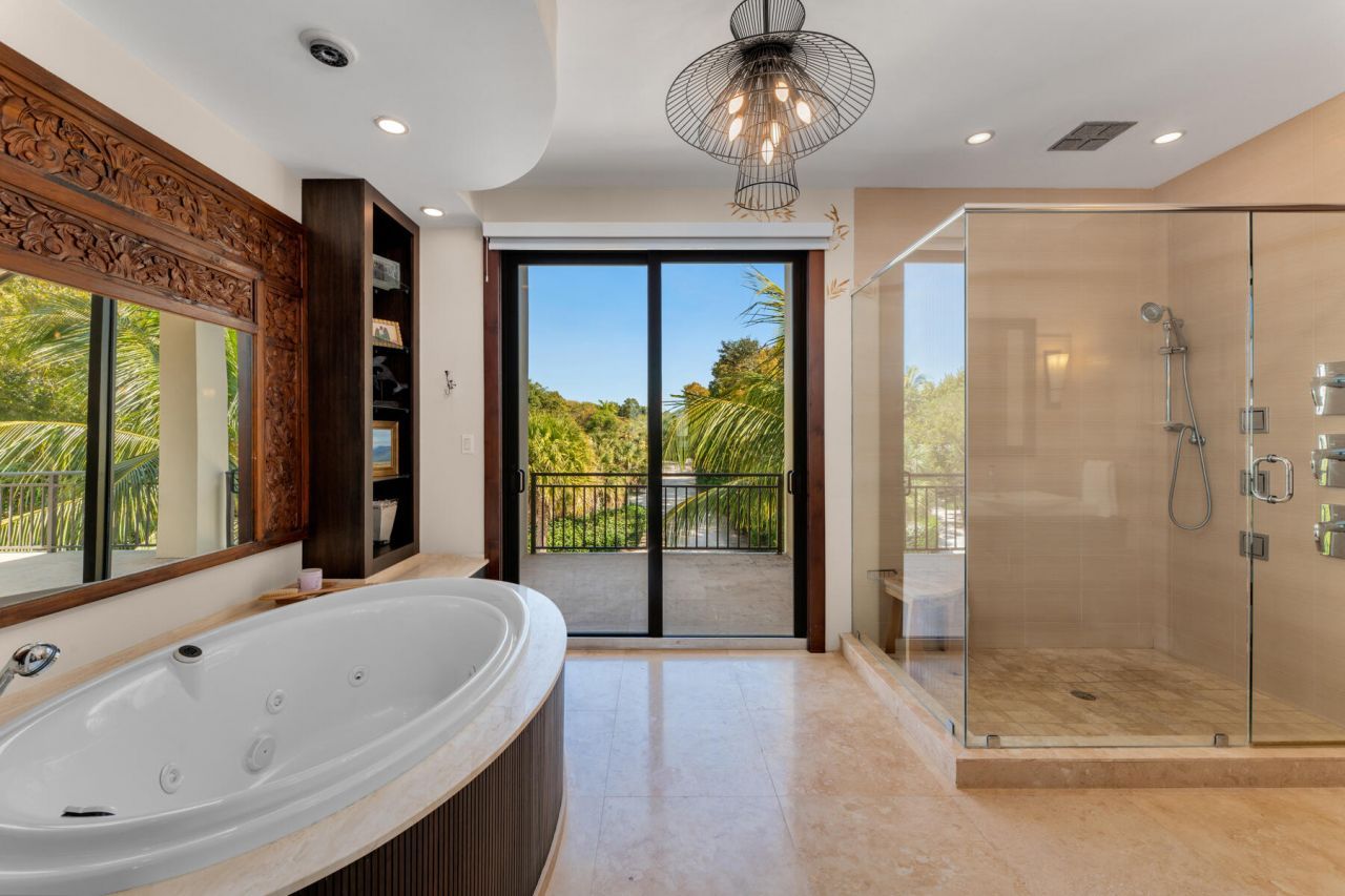 101954 Overseas Highway, Key Largo, FL 33037 Photo