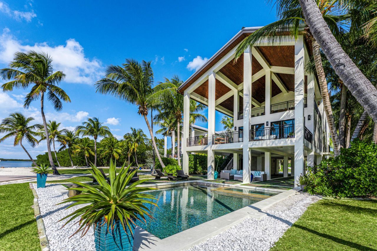 101954 Overseas Highway, Key Largo, FL 33037 Photo