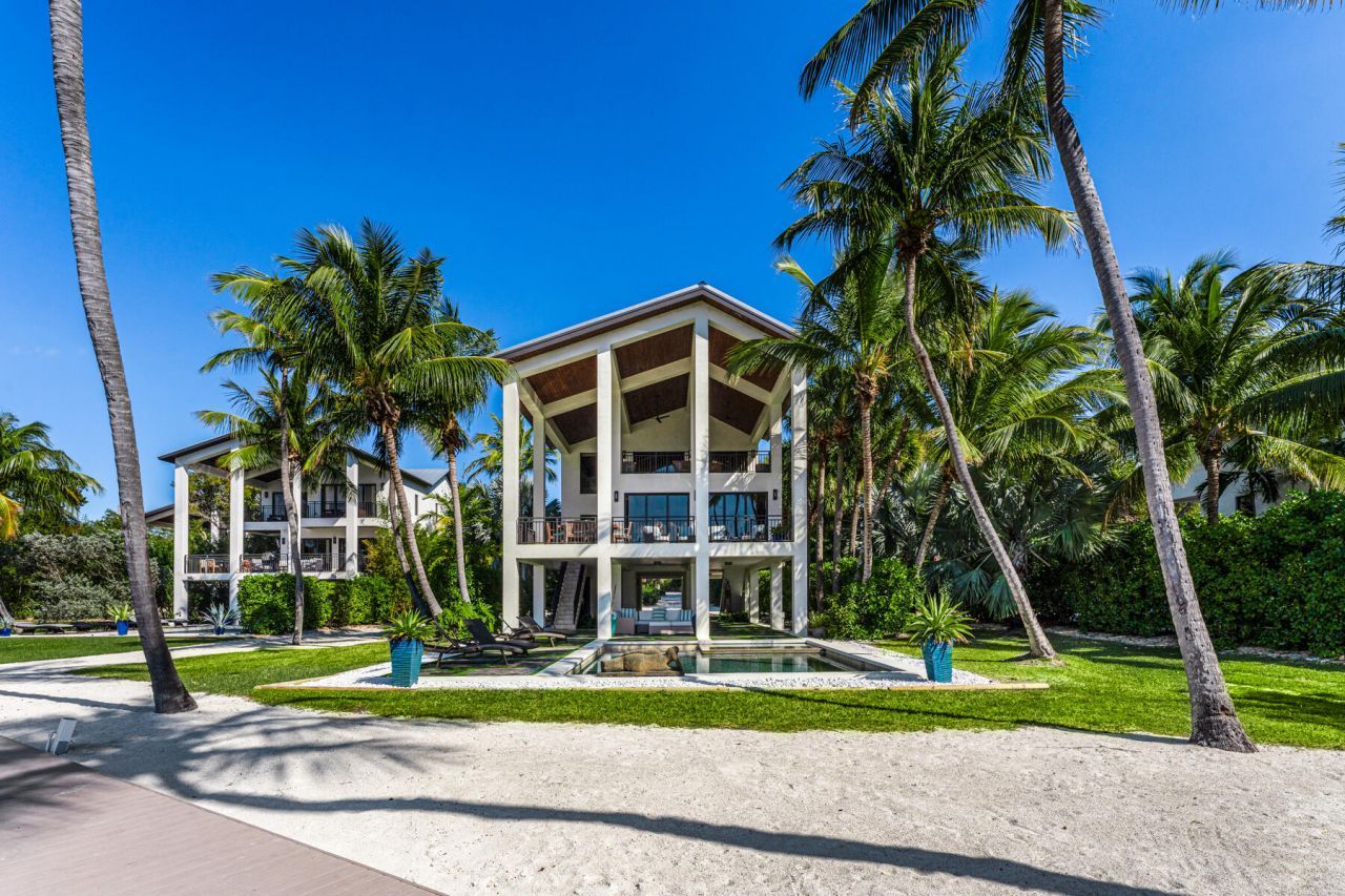 101954 Overseas Highway, Key Largo, FL 33037 Photo