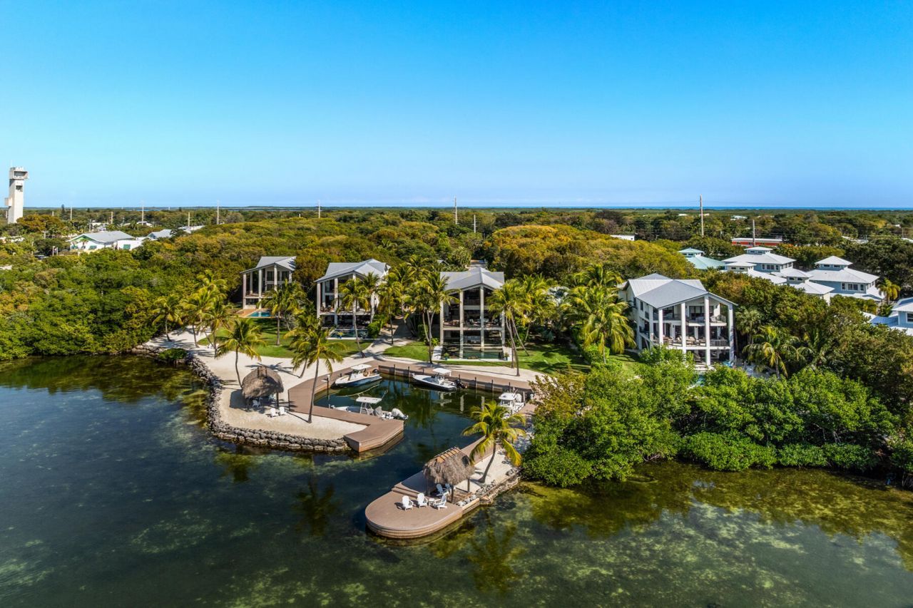 101954 Overseas Highway, Key Largo, FL 33037 Photo