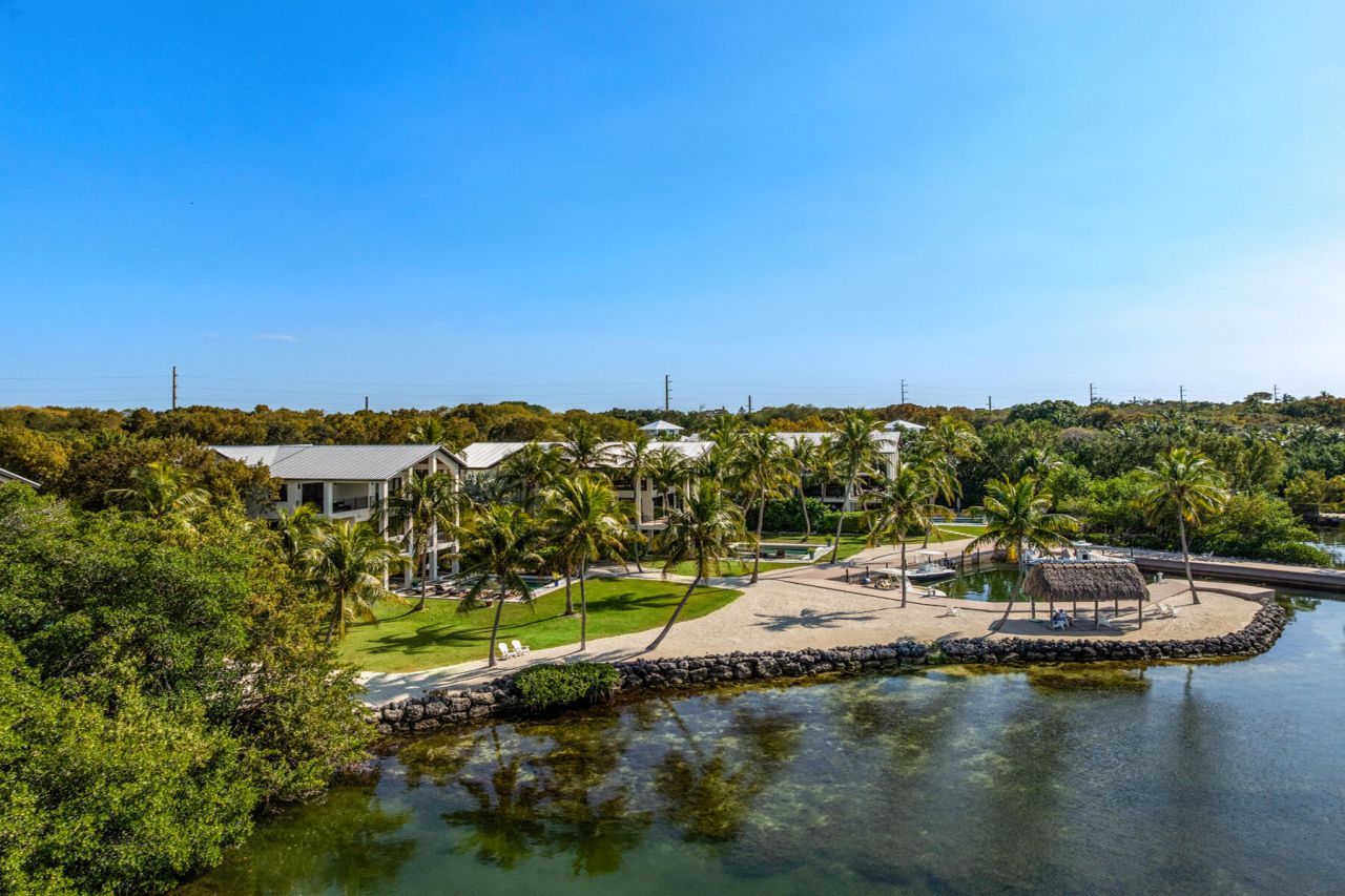 101954 Overseas Highway, Key Largo, FL 33037 Photo