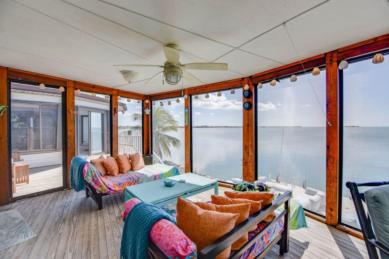 24266 W Caribbean Drive, Summerland Key, FL 33042 Photo