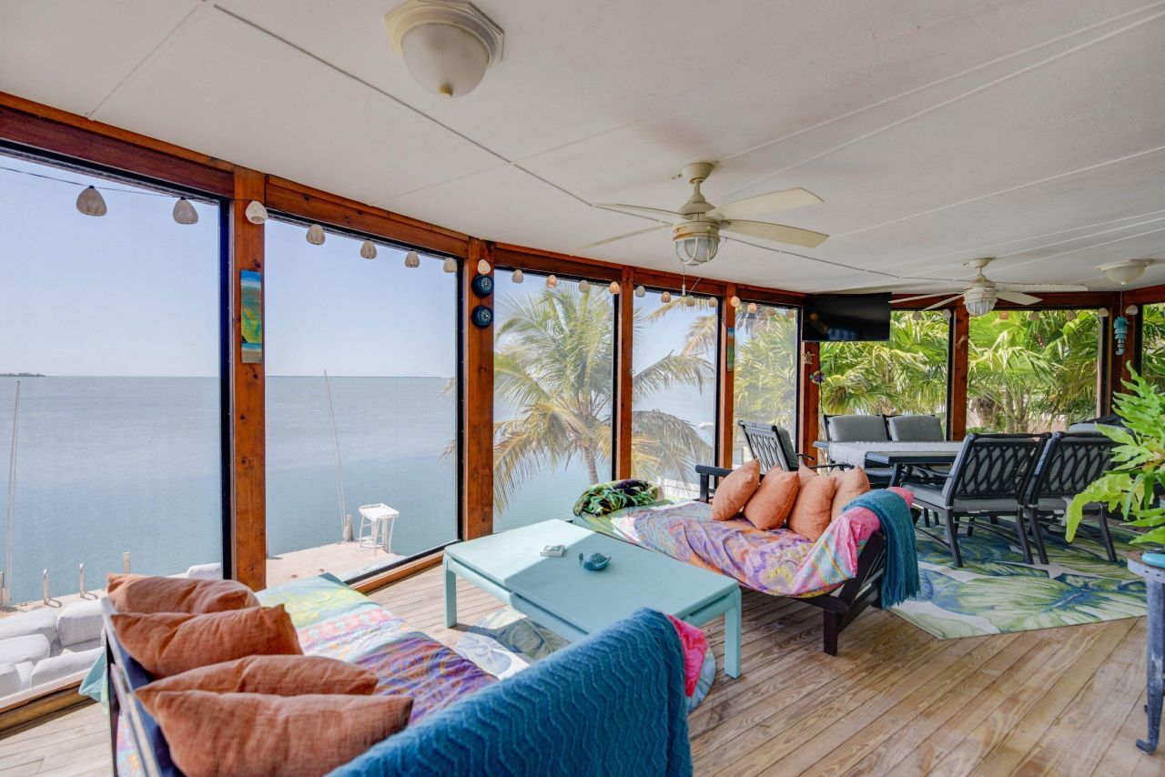 24266 W Caribbean Drive, Summerland Key, FL 33042 Photo