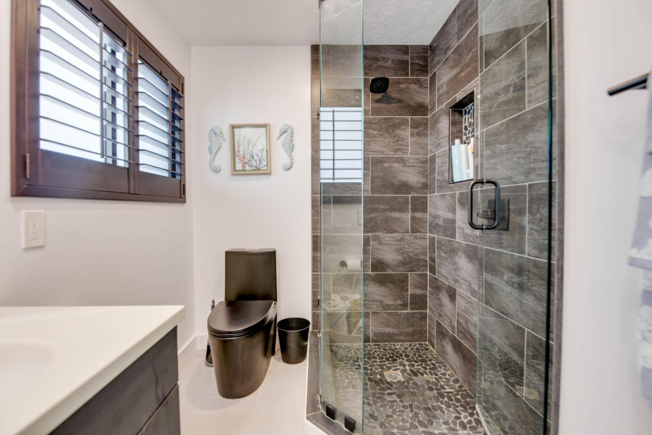 24266 W Caribbean Drive, Summerland Key, FL 33042 Photo