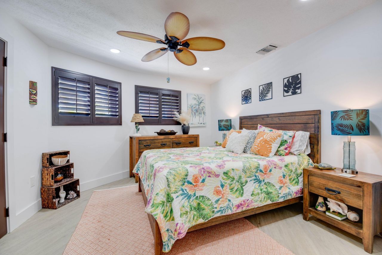 24266 W Caribbean Drive, Summerland Key, FL 33042 Photo