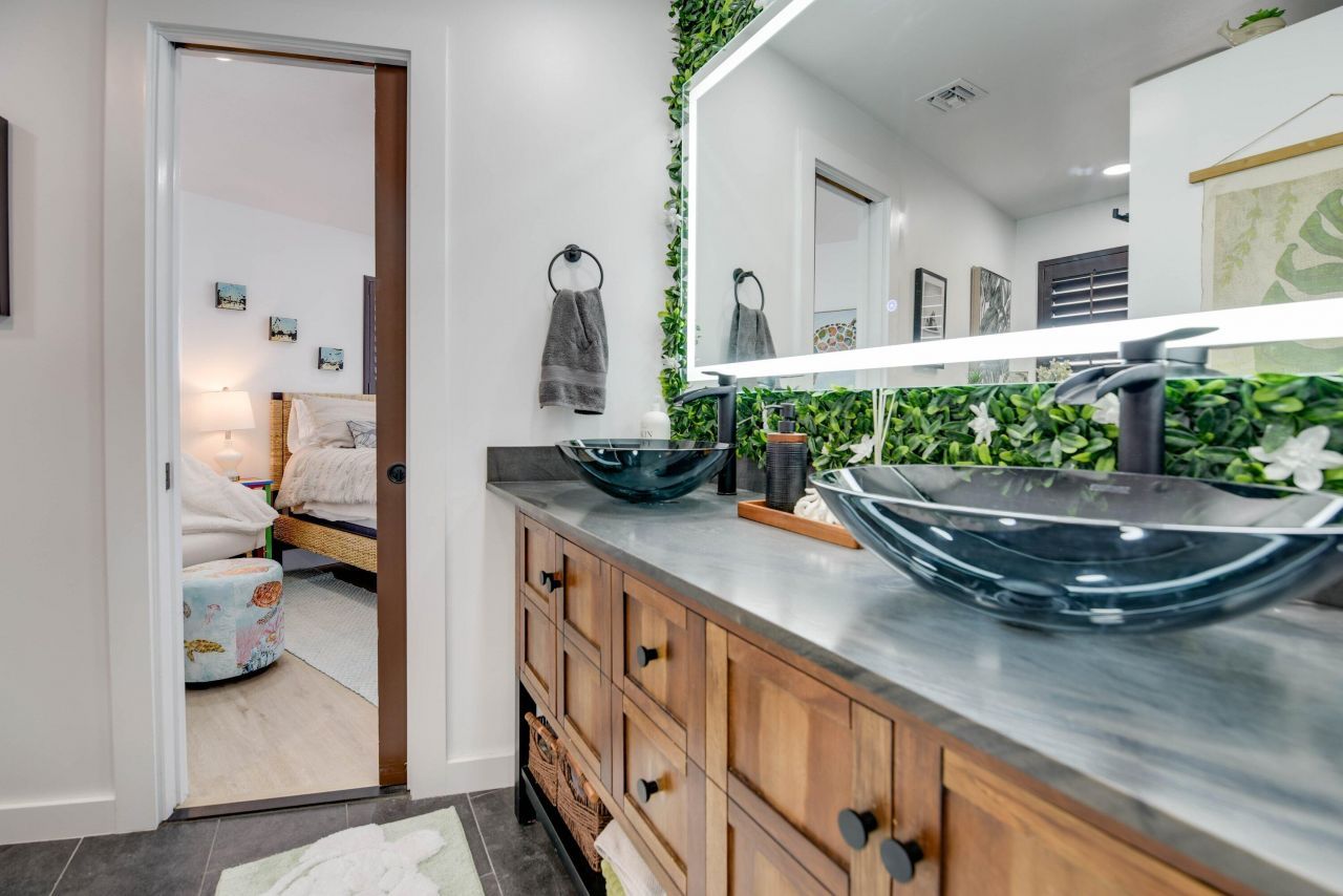 24266 W Caribbean Drive, Summerland Key, FL 33042 Photo